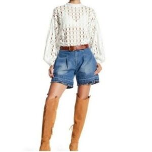 [TOV Holy] Distressed Denim Shorts